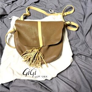 Gigi Crossbody